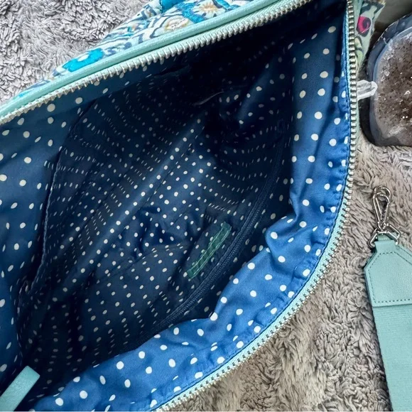Vera Bradley Carson Daisy Dot Paisley Crossbody or Shoulder Bag - Picture 6 of 9